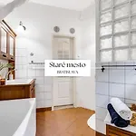 Stylish Historical + Backyard Apartman Pozsony